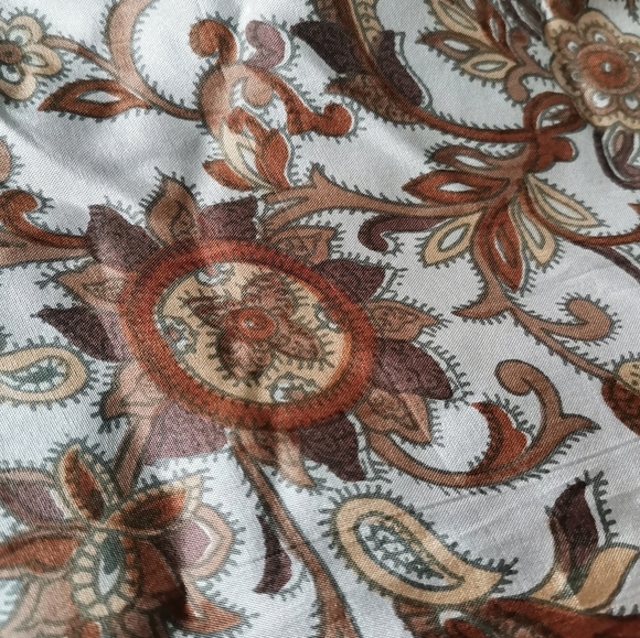 Vtg-Liberty of London Silk Scarf - Picture 4 of 7